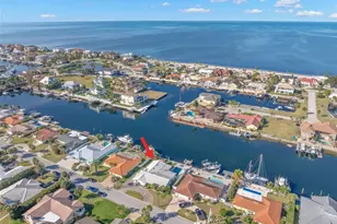 5451 Windward Way, New Port Richey, FL 34652 - Photo 17