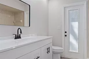 11272 Portsmouth St, Spring Hill, FL 34609 - Photo 23