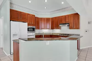 4151 Eagle Watch Blvd, Palm Harbor, FL 34685 - Photo 9