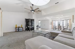 7822 Holiday Dr, Spring Hill, FL 34606 - Photo 43