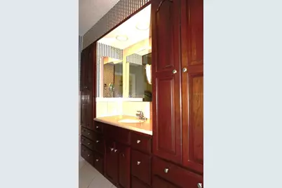2051 Vista Del Sol Circle #201, Lutz, FL 33558 - Photo 25