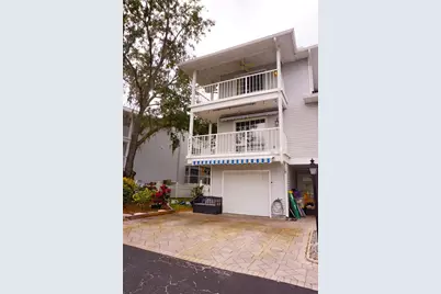 2051 Vista Del Sol Circle #201, Lutz, FL 33558 - Photo 35