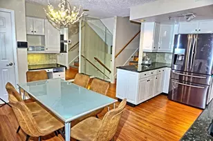 2051 Vista Del Sol Cir, Lutz, FL 33558 - Photo 3