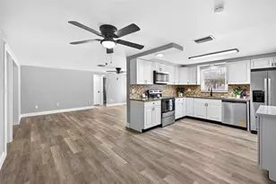 10822 Lyndale Ave, Port Richey, FL 34668 - Photo 5