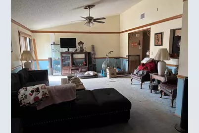 1023 Mineola Circle, Palm Harbor, FL 34683 - Photo 5