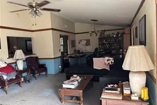 1023 Mineola Cir, Palm Harbor, FL 34683 - Photo 15