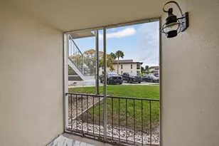 4678 Marine Pkwy, New Port Richey, FL 34652 - Photo 31