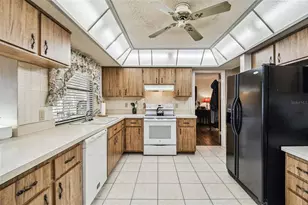 7631 Summertree Ln, New Port Richey, FL 34653 - Photo 13