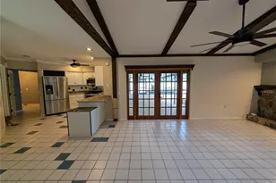 1117 Lakemont Dr, Valrico, FL 33594 - Photo 7