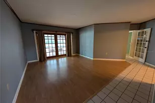 1117 Lakemont Dr, Valrico, FL 33594 - Photo 11