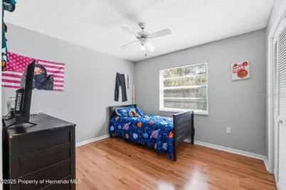 10290 Adler Street, Spring Hill, FL 34608 - Photo 23