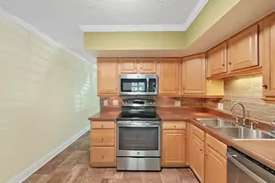 2226 Switzerland Way, Clearwater, FL 33763 - Photo 15