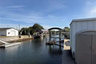 6807 Osprey Ln, Hudson, FL 34667 - Photo 7