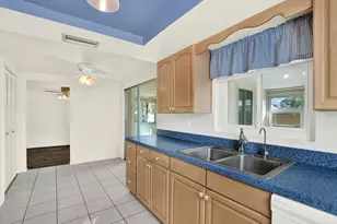 5226 Falcon Dr, Holiday, FL 34690 - Photo 11