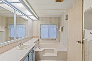 17718 Rockledge Ave, Spring Hill, FL 34610 - Photo 25