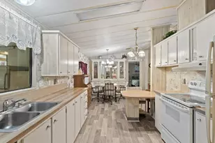 17718 Rockledge Ave, Spring Hill, FL 34610 - Photo 15