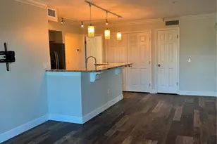 2400 Feather Sound Dr, Clearwater, FL 33762 - Photo 3
