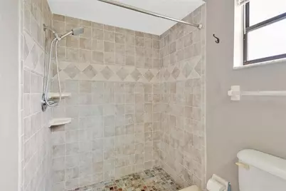 5021 Bridgeport Drive, Safety Harbor, FL 34695 - Photo 9