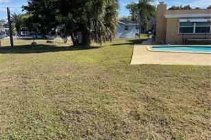 5343 Bluepoint Dr, Port Richey, FL 34668 - Photo 9