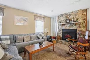 1248 Tyler Ave, Spring Hill, FL 34606 - Photo 7