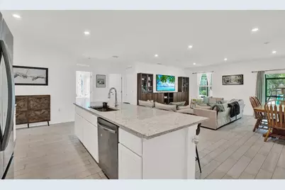 18187 Macassar Road, Weeki Wachee, FL 34614 - Photo 9