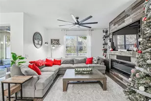 8703 Corinthian Way, New Port Richey, FL 34654 - Photo 11