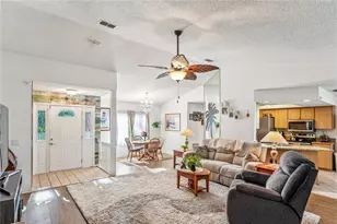 4527 Goldcoast Ave, Spring Hill, FL 34609 - Photo 7