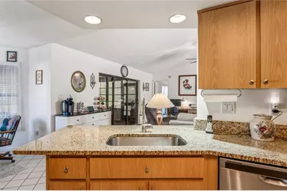 4527 Goldcoast Avenue, Spring Hill, FL 34609 - Photo 11