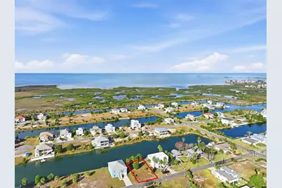 3325 Gardenia Drive, Hernando Beach, FL 34607 - Photo 3