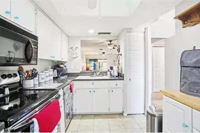 11203 Pembridge Court #1, Port Richey, FL 34668 - Photo 9