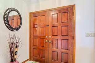 133 Canby Cir, Spring Hill, FL 34606 - Photo 9