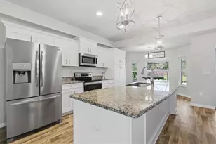 12335 House Finch Rd, Weeki Wachee, FL 34614 - Photo 13