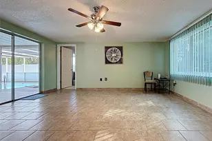 9610 Rainbow Ln, Port Richey, FL 34668 - Photo 23