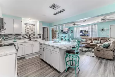 5261 Circle Drive, Weeki Wachee, FL 34607 - Photo 19