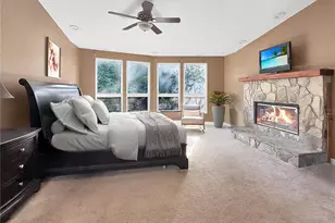1631 Plaza Pl, Tarpon Springs, FL 34689 - Photo 7