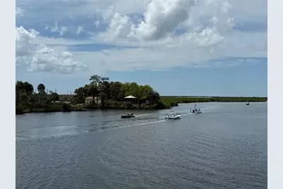 326 W Homeway Loop, Citrus Springs, FL 34434 - Photo 11