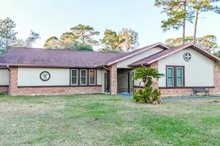 5518 N Elkcam Blvd, Beverly Hills, FL 34465 - Photo 1