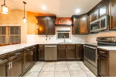 5518 N Elkcam Boulevard, Beverly Hills, FL 34465 - Photo 5