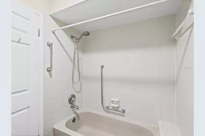 6037 Chesham Drive #7, New Port Richey, FL 34653 - Photo 17