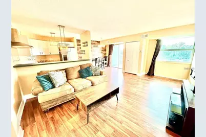 3315 58th Avenue S #418, Saint Petersburg, FL 33712 - Photo 3