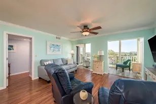 10216 Regal Dr, Largo, FL 33774 - Photo 9