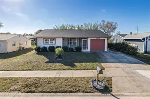 3030 Bigelow Dr, Holiday, FL 34691 - Photo 3