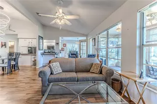 3205 Appleblossom Trail, Spring Hill, FL 34606 - Photo 19