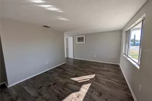 7201 Rhinebeck Dr, Port Richey, FL 34668 - Photo 3