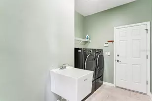 9314 Creedmoor Ln, New Port Richey, FL 34654 - Photo 43