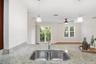 5041 Royal Palms Wy, New Port Richey, FL 34652 - Photo 13