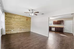 2004 Culberson Ave, Dunedin, FL 34698 - Photo 9