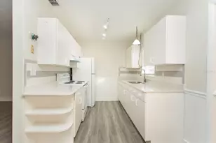 4673 Orlando Cir, Bradenton, FL 34207 - Photo 11