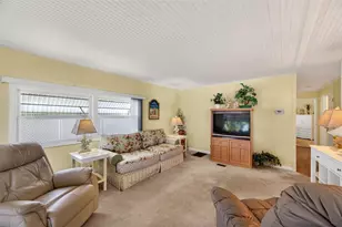 3243 Hampshire Dr, Holiday, FL 34690 - Photo 9