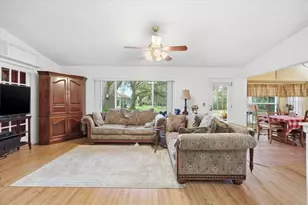 9338 Clearmeadow Ln, New Port Richey, FL 34655 - Photo 21